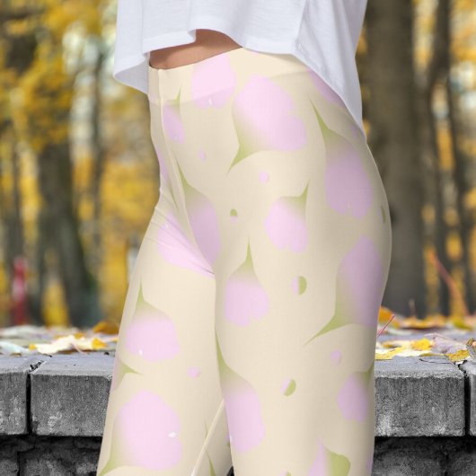Gentle Pink Floral Pastell Petals Muster Leggings