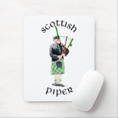 Gentleman Bagpiper in Green Kilt Mousepad (Mit Mouse)
