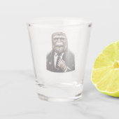 Gentleman Sasquatch - Funny Bigfoot Schnapsglas (Rückseite)