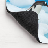 Gentoo Pinguin, Pygoscelis Papua, springt ab Mousepad (Ecke)