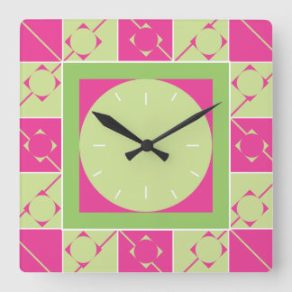 Geo Kariert rosa/grün Quadratische Wanduhr