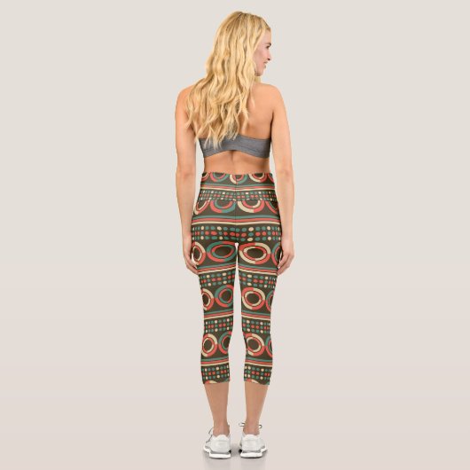 Geo Retro Circles Capri Leggings (Rückseite)
