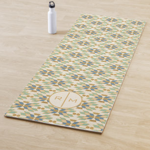 Geo Stammes- Muster des Monogramm-  des Schritt-  Yogamatte
