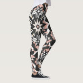 Geo-Style: Geometrische Leggings mit Multiprint (Rechts)