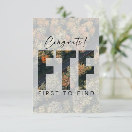 Geocaching zuerst, um Cache-Glückwunsch benutzerde Karte (Stehend Vorderseite)