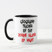 Geografie-Lehrer Zombie Slayer Tasse (Links)
