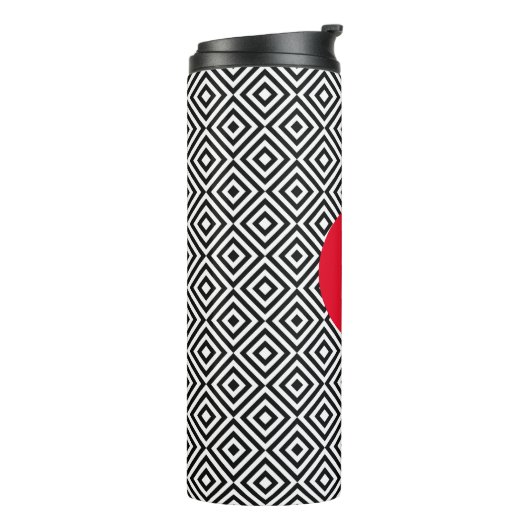 Geometric Black and White Pattern Red Monogram Thermosbecher (Nach links gedreht)