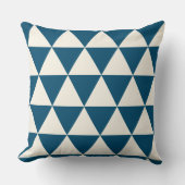 Geometric Blue und Elvory White Modern Cushion Kissen (Vorderseite)