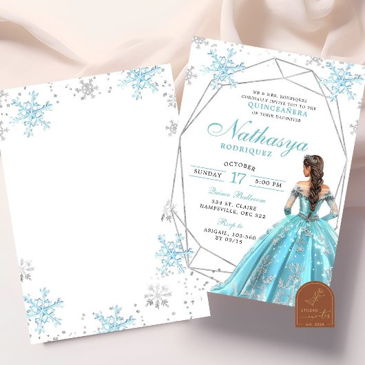 Geometric Blue Winter Snowflake Quinceanera Einladung