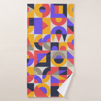 Geometric Colored shapes Badehandtuch