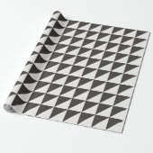 Geometric Distressed Black And Off-White Triangles Geschenkpapier (Ungerollt)