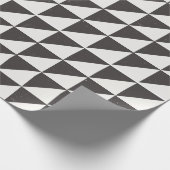Geometric Distressed Black And Off-White Triangles Geschenkpapier (Ecke)