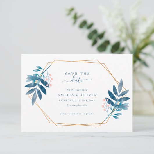 Geometric Frame Dusty Blue Greenery Wedding Save The Date (Stehend Vorderseite)