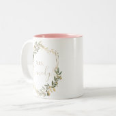 Geometric Gold Greenery Fall Mrs. Newlywed Bride Zweifarbige Tasse (Vorderseite Links)