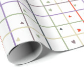 Geometric Grid Pattern with Scattered Hearts Geschenkpapier (Rolleneckpunkt)