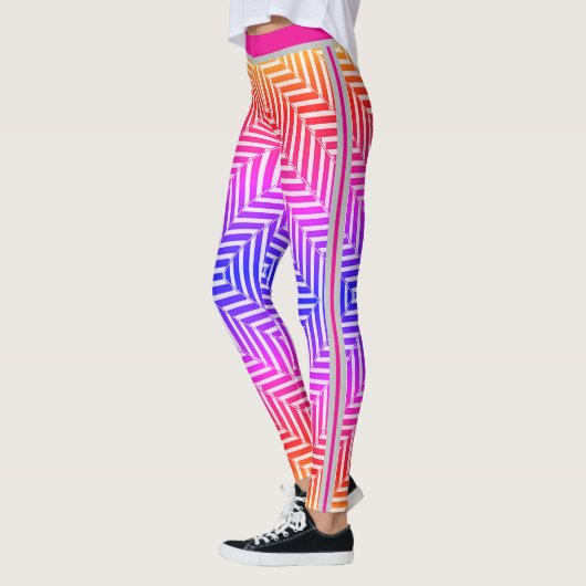 Geometric Maze Optical Illusion Pattern Leggings (Links)