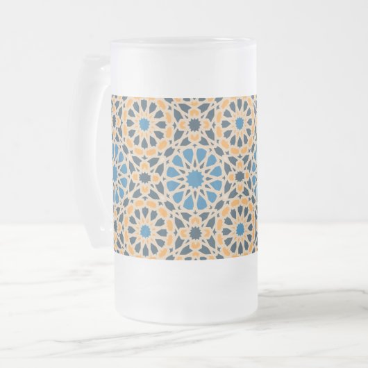 Geometric Moroccan Tile & Orange Pattern Mattglas Bierglas (Vorderseite Links)