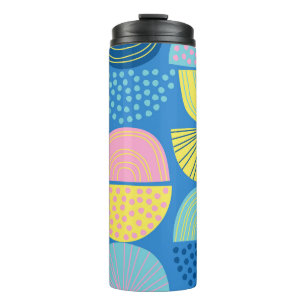 Geometric Nordic: Moderner Abstrakter Hintergrund. Thermosbecher