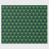 Geometric St Patricks day Celtic Triskele Kleeblat Geschenkpapier (Flach)