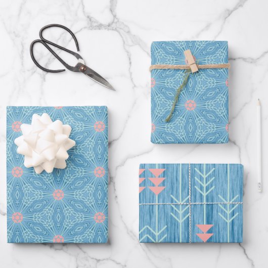 Geometrisch Abstrakt Blau und Rosa Geschenkpapier Set (Vorderseite)