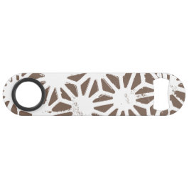 geometrisch braun-weiß speed flaschenöffner