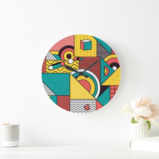 Geometrisch farbig: abstraktes Muster. Große Wanduhr (Zuhause)