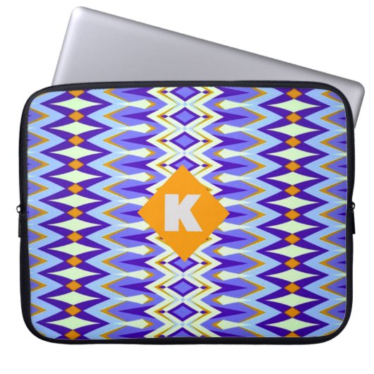 Geometrisch für Monogram Letter K Blau und Orange  Laptopschutzhülle (Vorderseite)