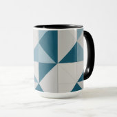 Geometrisch gestaltete Tasse (VorderseiteRechts)