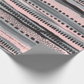 geometrisch-grau-gelb-stäbliche Formen Geschenkpapier (Ecke)