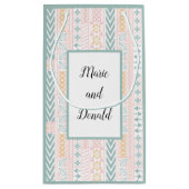 Geometrisch grün und peach kleine geschenktüte (Rückseite)