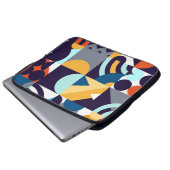 Geometrisch mehrfarbig: Primitive Formen Fusion Laptopschutzhülle (Vorne Knopf)