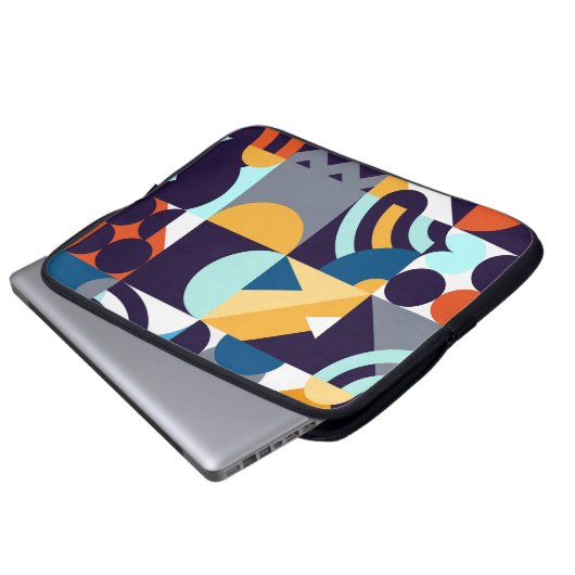 Geometrisch mehrfarbig: Primitive Formen Fusion Laptopschutzhülle (Vorne Knopf)