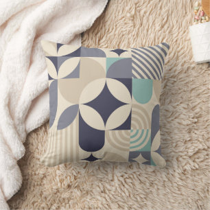 Geometrisch minimalistisch mit einfachen Formen un Kissen
