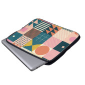 Geometrisch modern Abstrakt: Farbiges Design Laptopschutzhülle (Vorne Knopf)