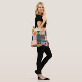 Geometrisch modern Abstrakt: Farbiges Design Tasche (Am Model)