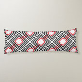 Geometrisch, schwarz, rot und weiß seitenschläferkissen (Rückseite)