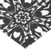 geometrisch schwarz-weiß tischdecke (Schrägansicht)