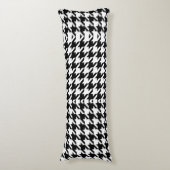 geometrisch Schwarz-weißes Hahnentrittmuster Seitenschläferkissen (Vorderseite Vertikal)