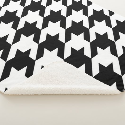 geometrisch Schwarz-weißes Hahnentrittmuster Sherpadecke (3/4)