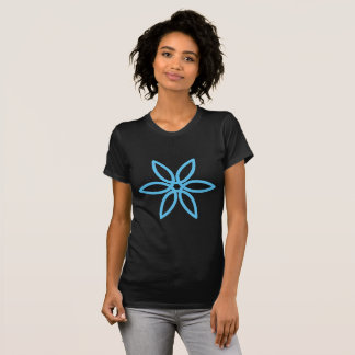 Geometrische Blume 02 - Sky Blue T-Shirt
