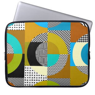 Geometrische Collage: Kreise, Vintages Muster. Laptopschutzhülle