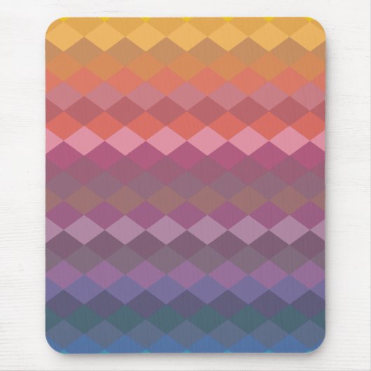 Geometrische Diamantformate in geröteten Rainbow-F Mousepad (Vorne)