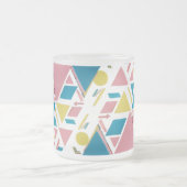 Geometrische Dreiecke auf Pastel - Moderne Retro-M Mattglastasse (Mittel)