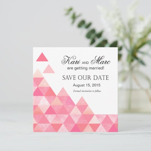 Geometrische Dreiecke Save the Date | Rosa Maul Einladung (Stehend Vorderseite)
