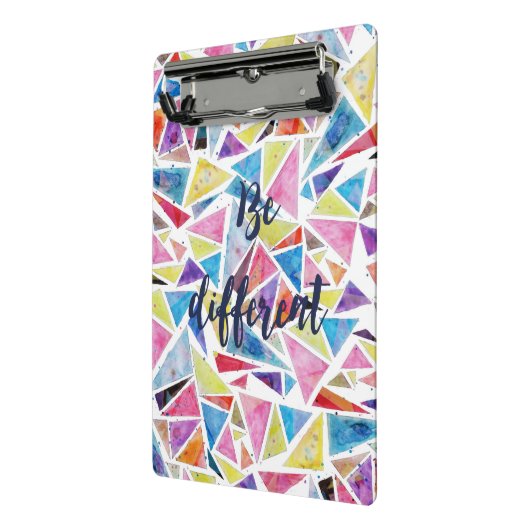 geometrische Dreiecksmuster "anders sein" Zitat Mini Klemmbrett (Gewinkelt2)