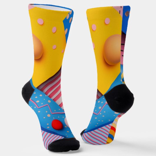 Geometrische Formen in lebhaften Farben und Formen Socken (Gewinkelt)