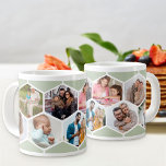 Geometrische FotoCollage 9 Bildanzeige grün Jumbo-Tasse<br><div class="desc">Erstellen Sie Ihre eigene geometrische Foto-Collage, indem Sie 9 Ihrer beliebtesten Fotos verwenden. Die Fotovorlage ist für Sie Set, um Ihre Bilder hinzuzufügen, die in Reihen von links nach rechts arbeiten, um ein Honigwabenmuster zu bilden. Das Hexagon-Design ist sage grün und weiß - bitte stöbern Sie in meinem Shop nach...</div>