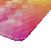 Geometrische Hexagon-Formen rosa gelb Schneidebrett (Ecke)