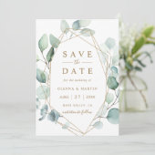 Geometrische Hochzeit von Gold Script Green Foliag Save The Date (Stehend Vorderseite)