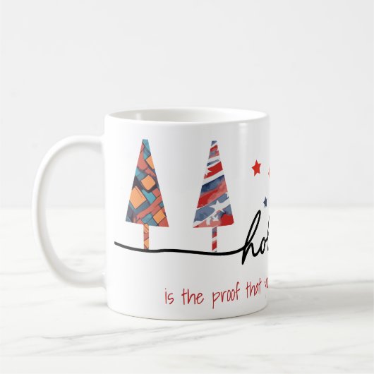 Geometrische Holiday-Bäume mit Witty Subline Kaffeetasse (Links)